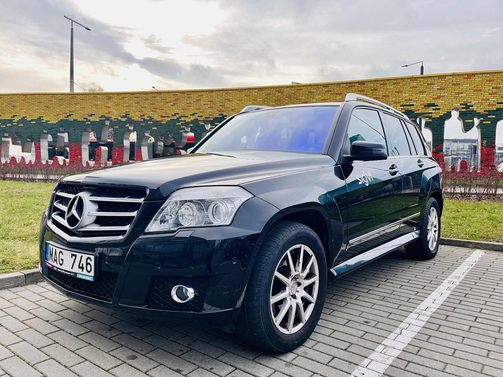 Mercedes-Benz GLK 280 4Matic automobilio nuoma