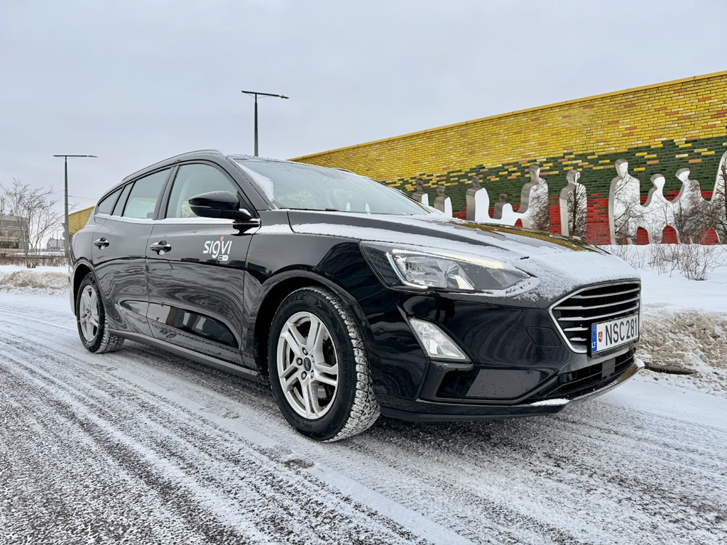 Ford Focus car rental