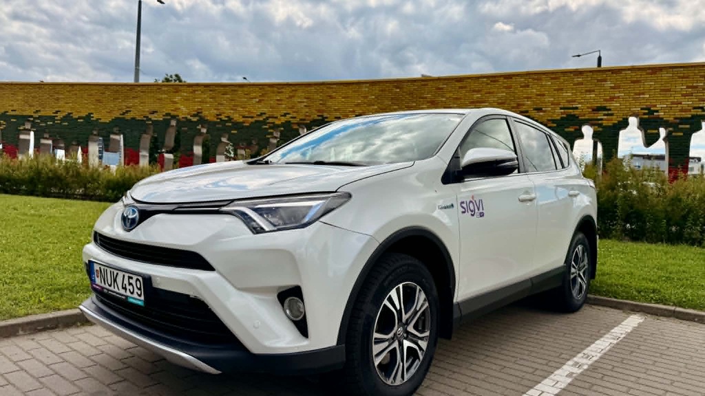 Toyota Rav4 car rental