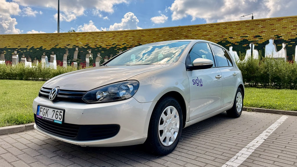 VW Golf wynajem samochodów