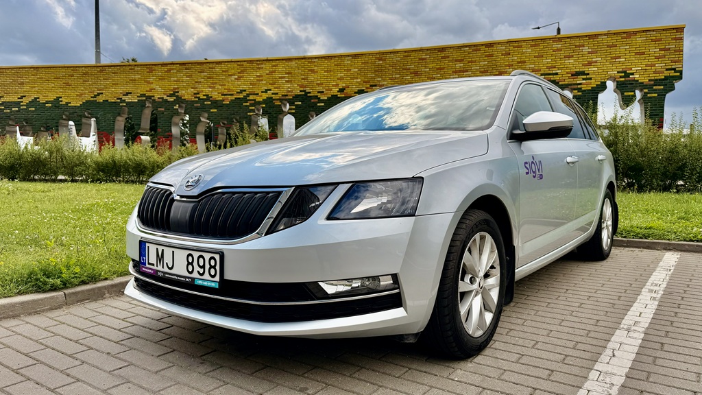 Škoda Octavia automobilio nuoma